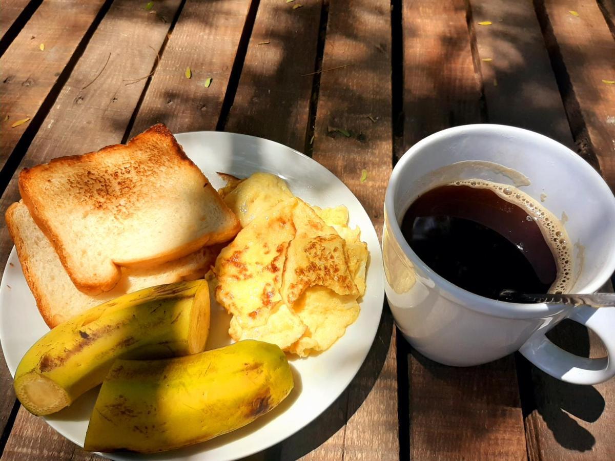 The Nest Haven Hostel Dar es Salaam Ngoại thất bức ảnh