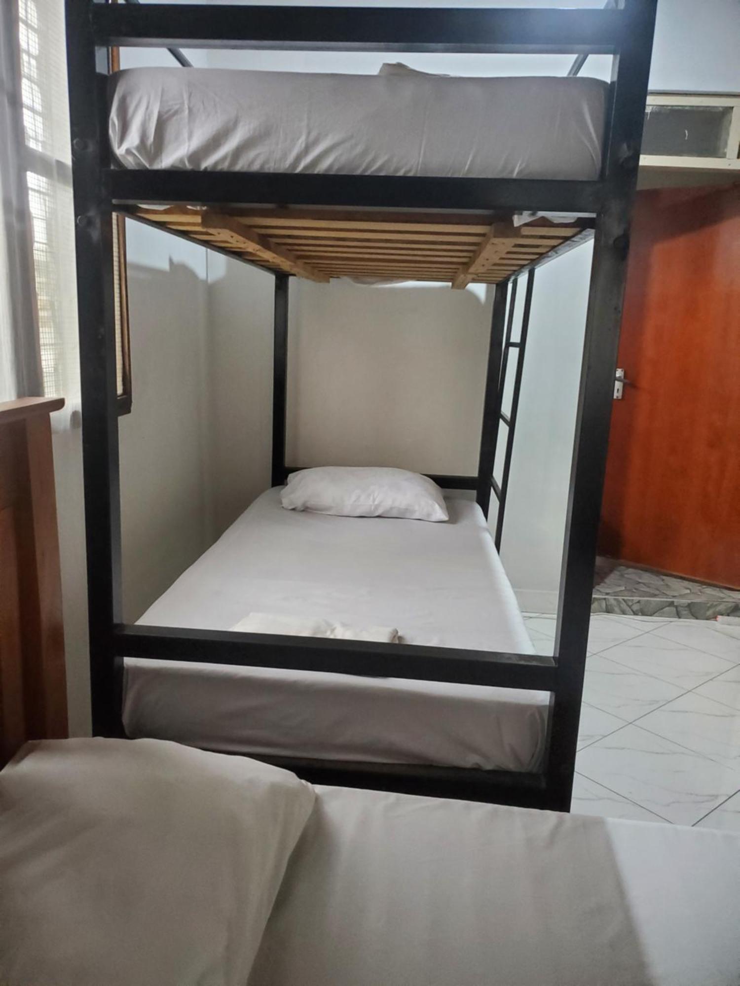 The Nest Haven Hostel Dar es Salaam Ngoại thất bức ảnh